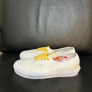 NEW - Vans authentic nyc true white leather